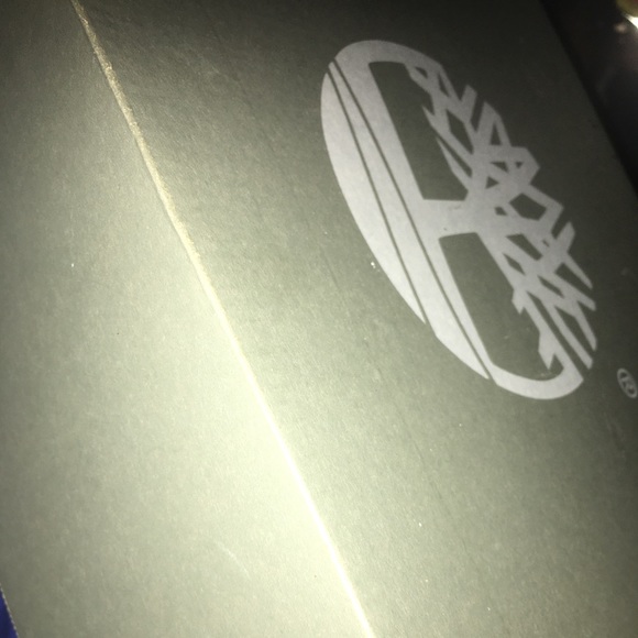 Timberland Boots - Picture 2 of 5